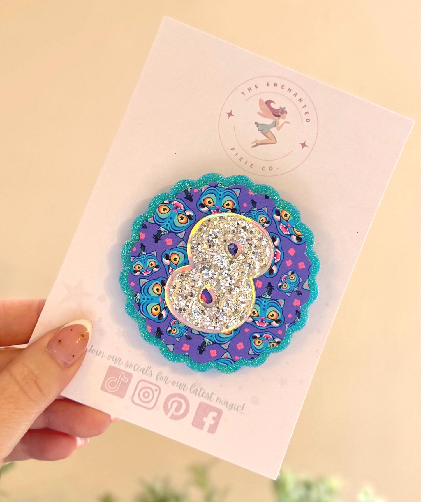 Derpy K-Pop Demon Hunters Birthday Badge – Personalised Glitter Age Pin