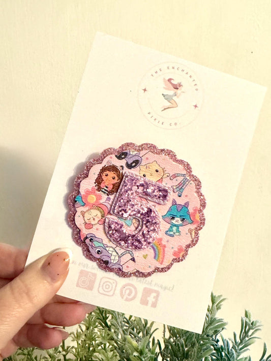 Personalised Gabby's Dollhouse Birthday Badge: Glitter Party Keepsake