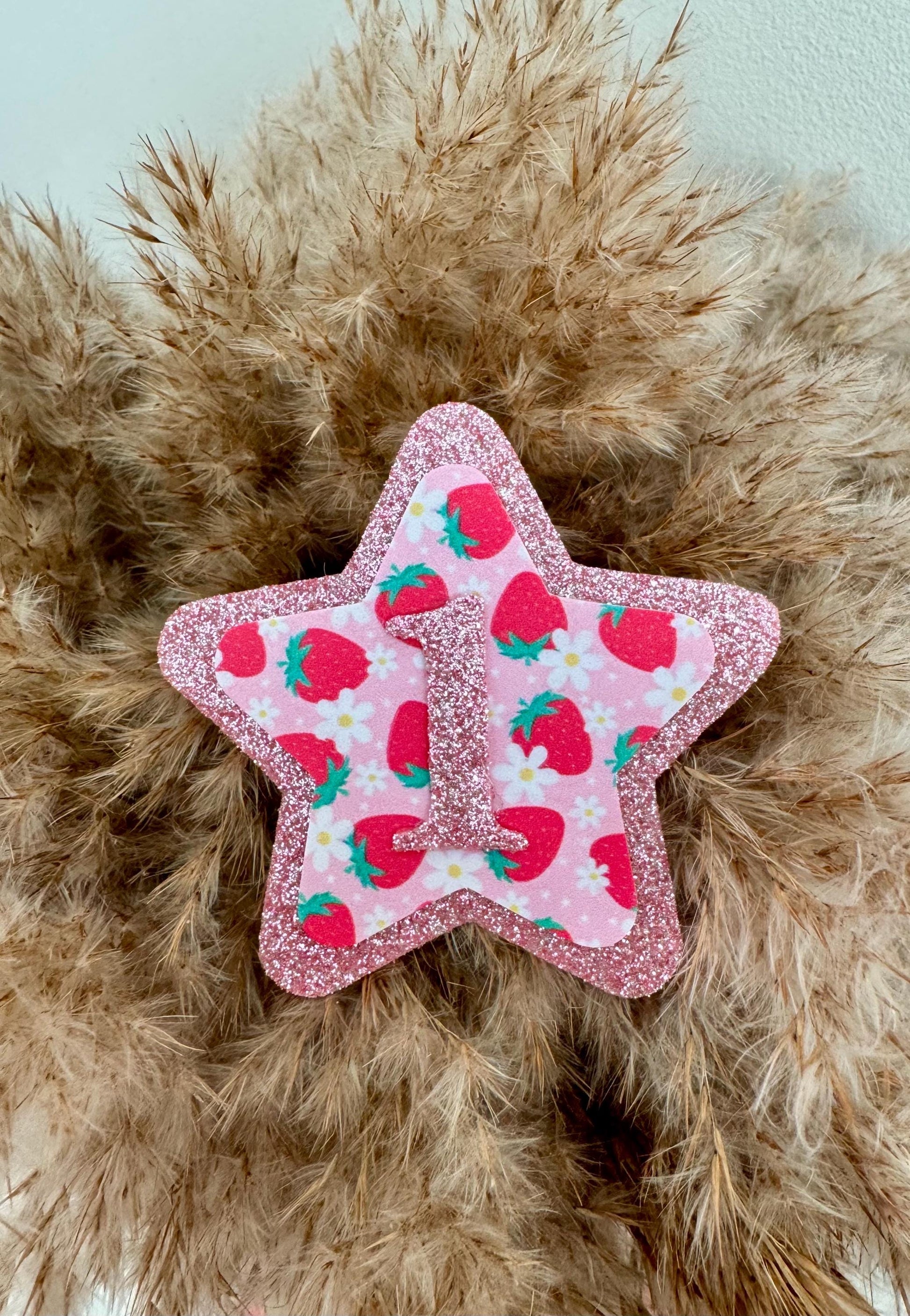 Berry First Birthday Girl Badge – Handmade Glitter Star – Strawberry 1st Birthday Pin - 1st or 2nd birthday - Mini badge