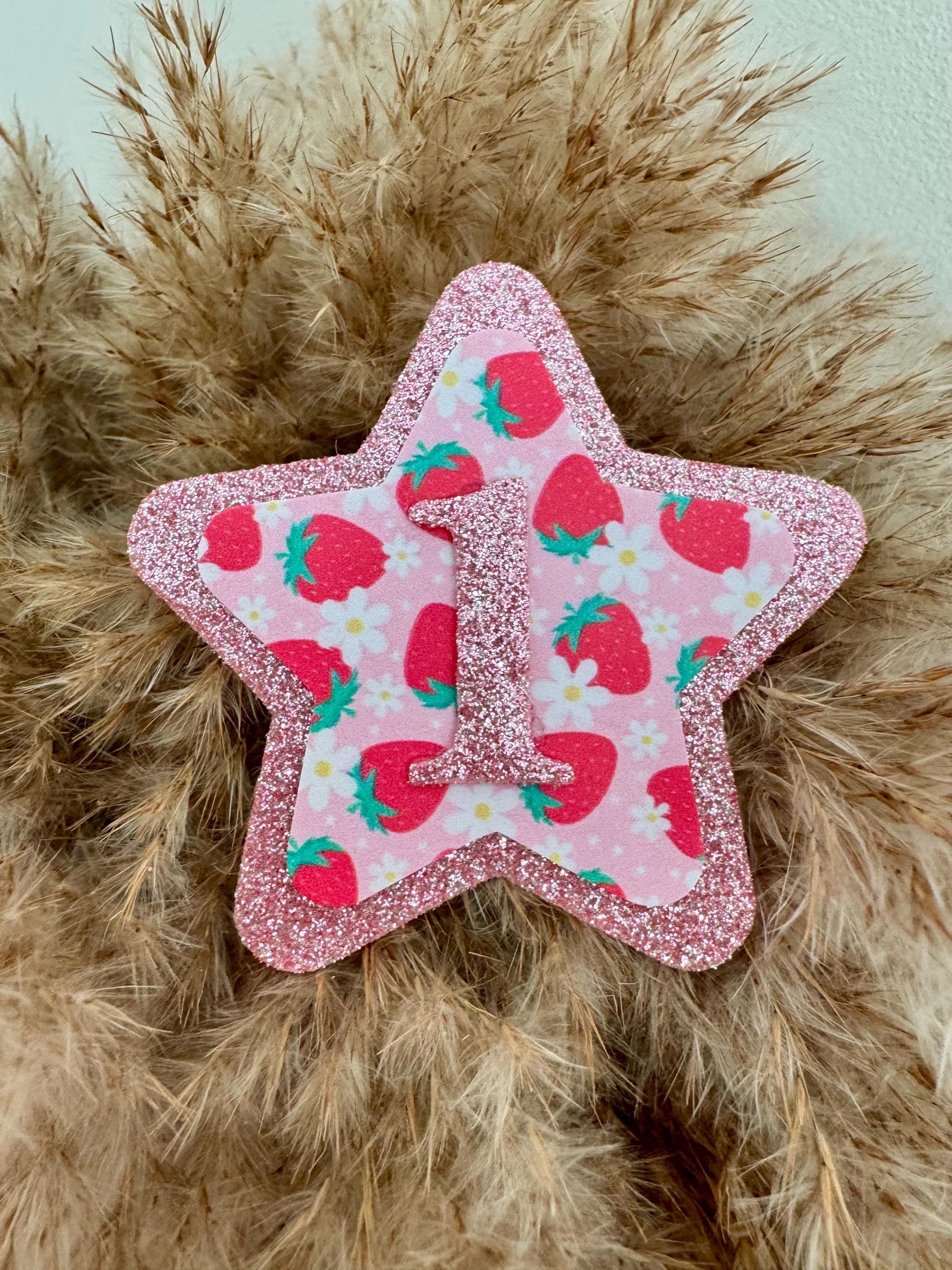 Berry First Birthday Girl Badge – Handmade Glitter Star – Strawberry 1st Birthday Pin - 1st or 2nd birthday - Mini badge